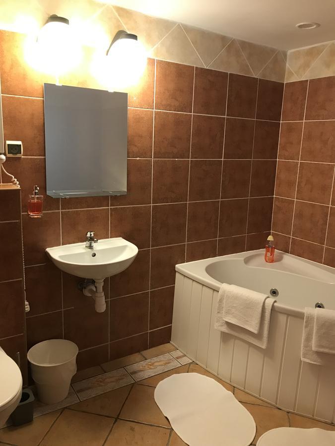 Hotel Villa Rezydent 브로츠와프 외부 사진